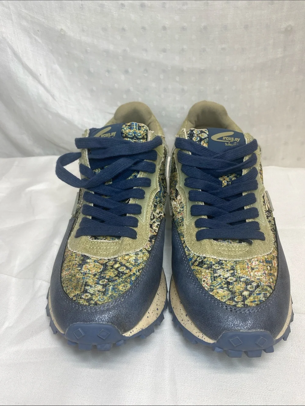 Circus by Sam Edelman Olive Green & Navy Mixed-Media Sneakers Devyn Size 10M